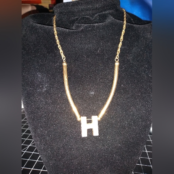 Two Vintage Necklaces, Silver Toned Chain with Charm; Gold Toned Chain L… - Picture 6 of 11